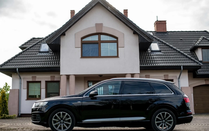 Audi Q7 cena 134800 przebieg: 282000, rok produkcji 2015 z Ostróda małe 742